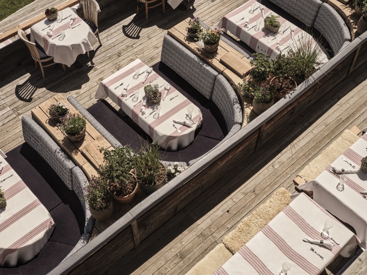 Paradiso Mountain Club & Restaurant