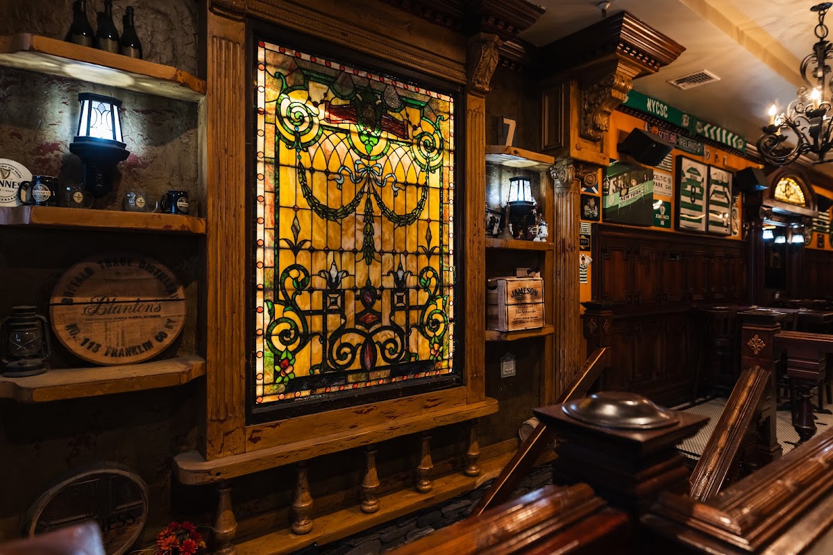 McHale's Bar & Grill