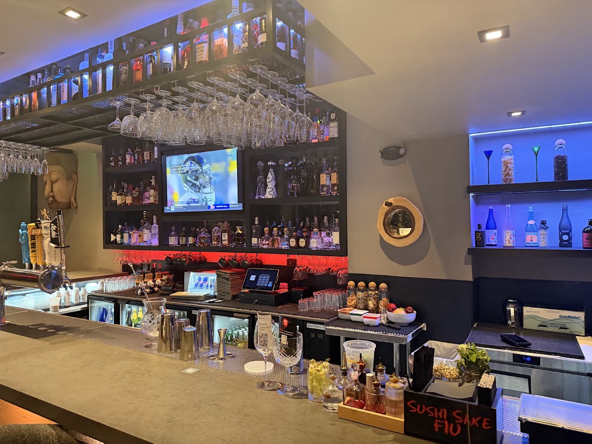 Sushi Sake FIU