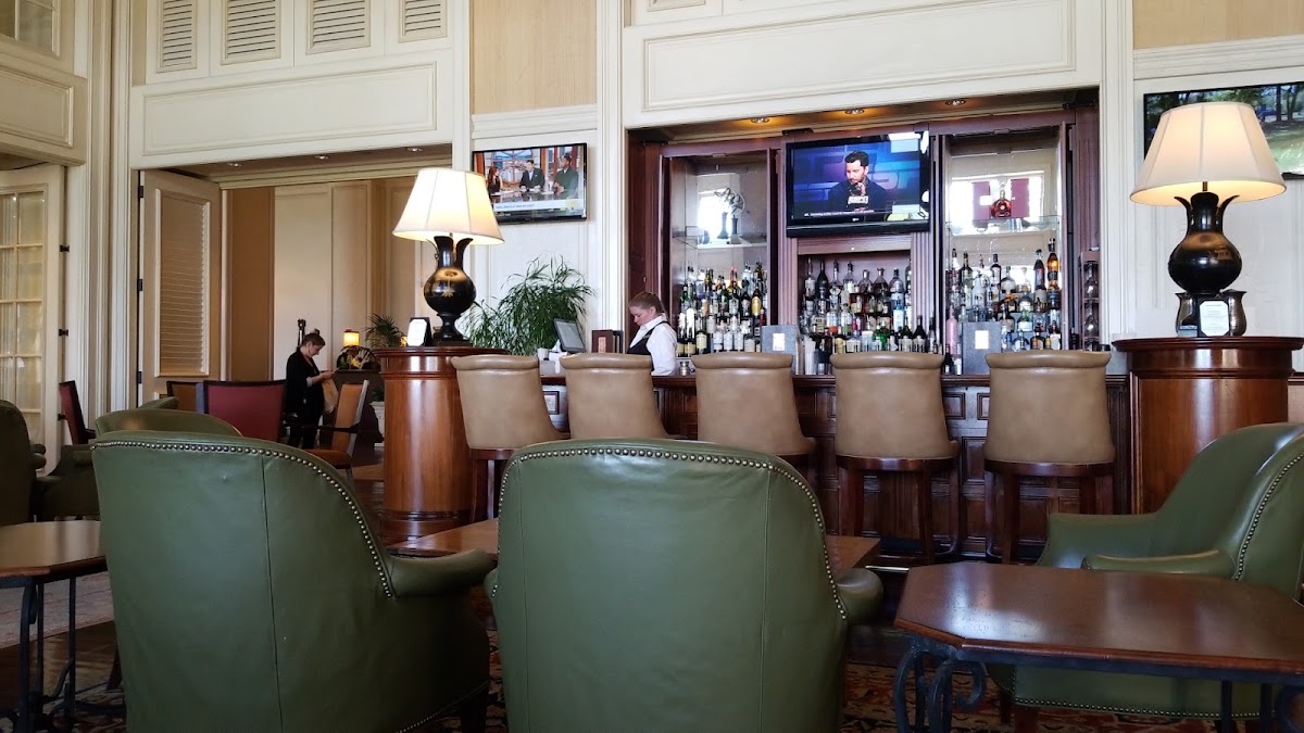 Lobby Bar at The Sanctuary Hotel