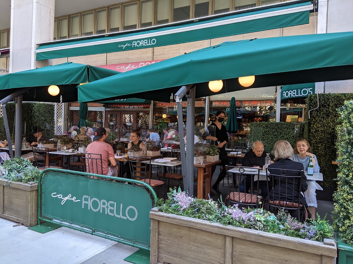 Cafe Fiorello