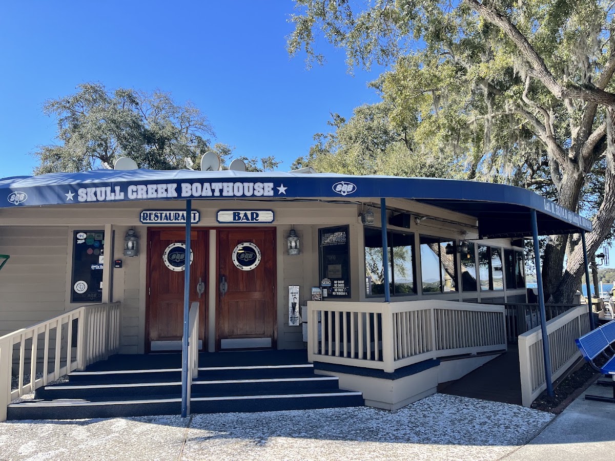 Skull Creek Boathouse