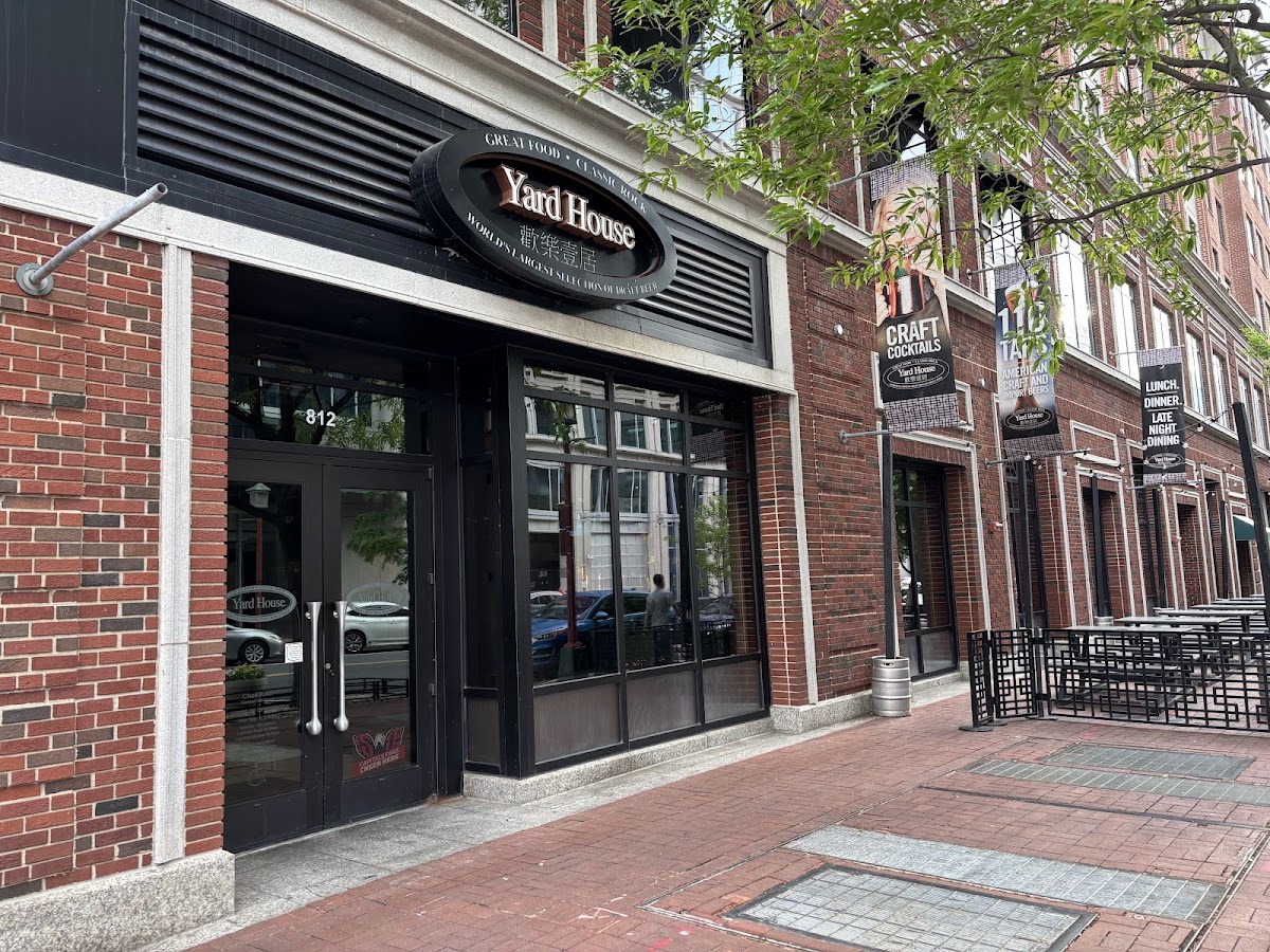 Yard House