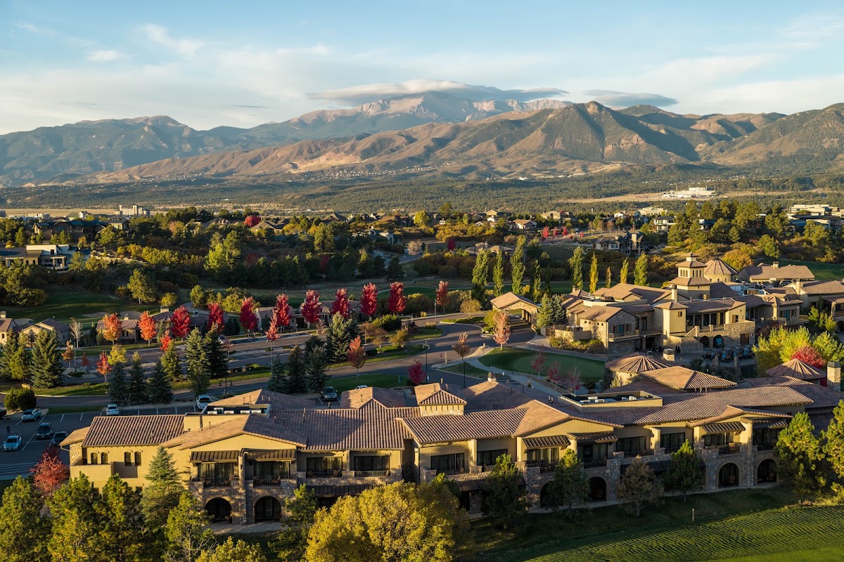 Flying Horse Resort & Club