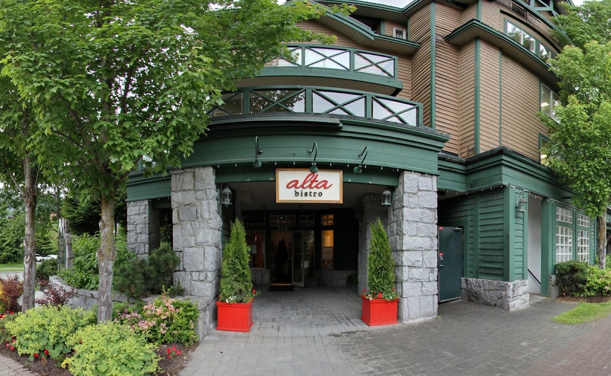 Alta Bistro