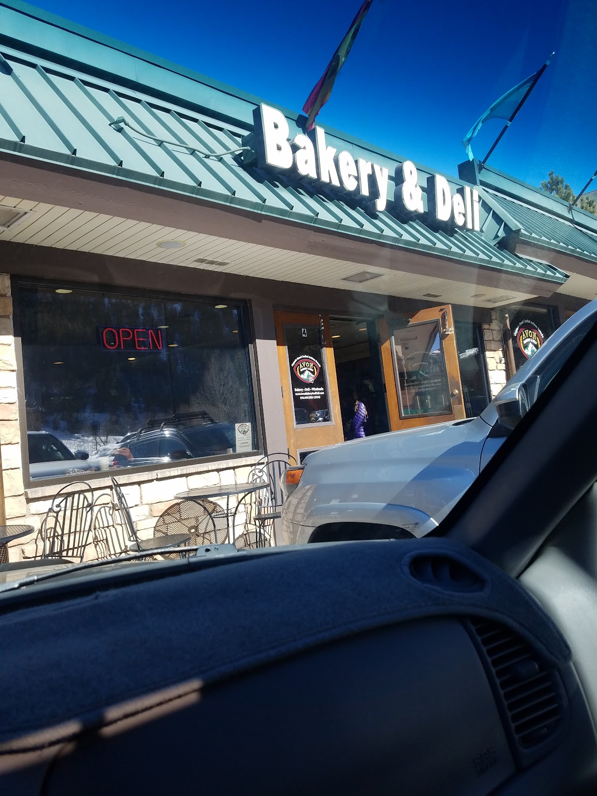 Avon Bakery & Deli
