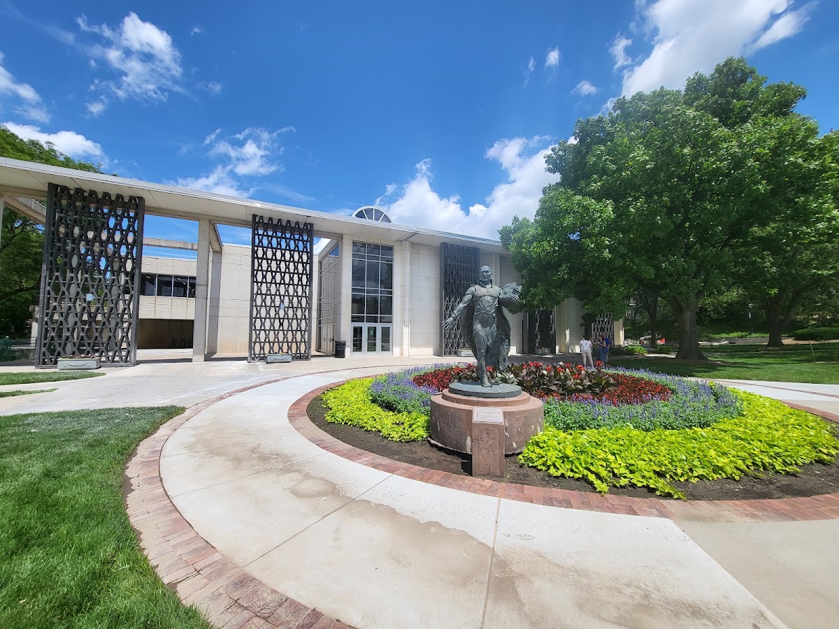 Reinert-Alumni Memorial Library