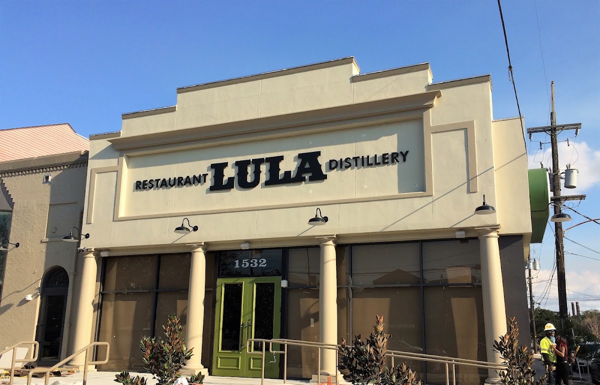 Lula Restaurant Distillery