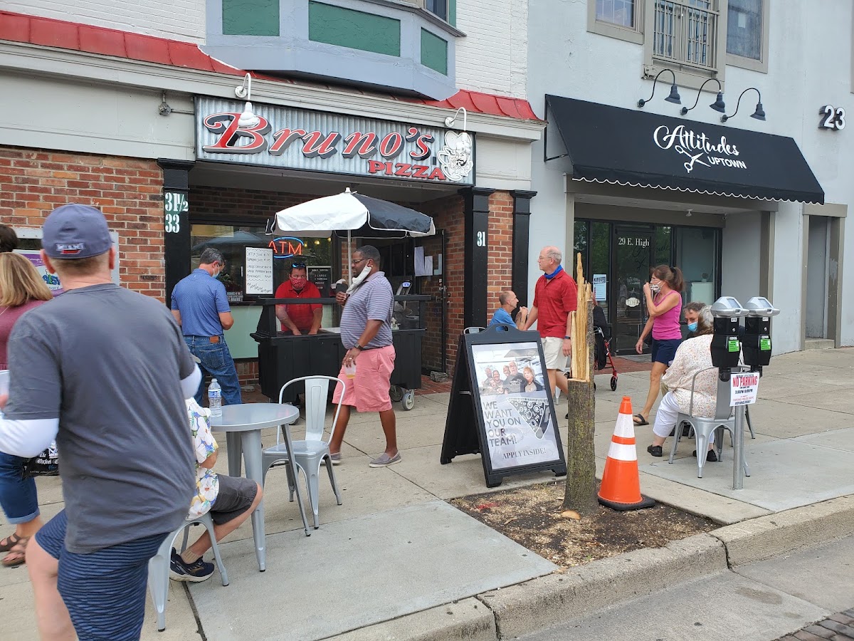 Bruno's Pizza