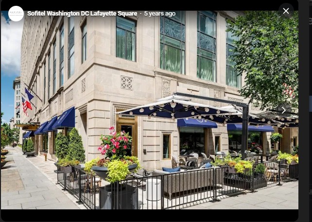 Opaline Bar & Brasserie