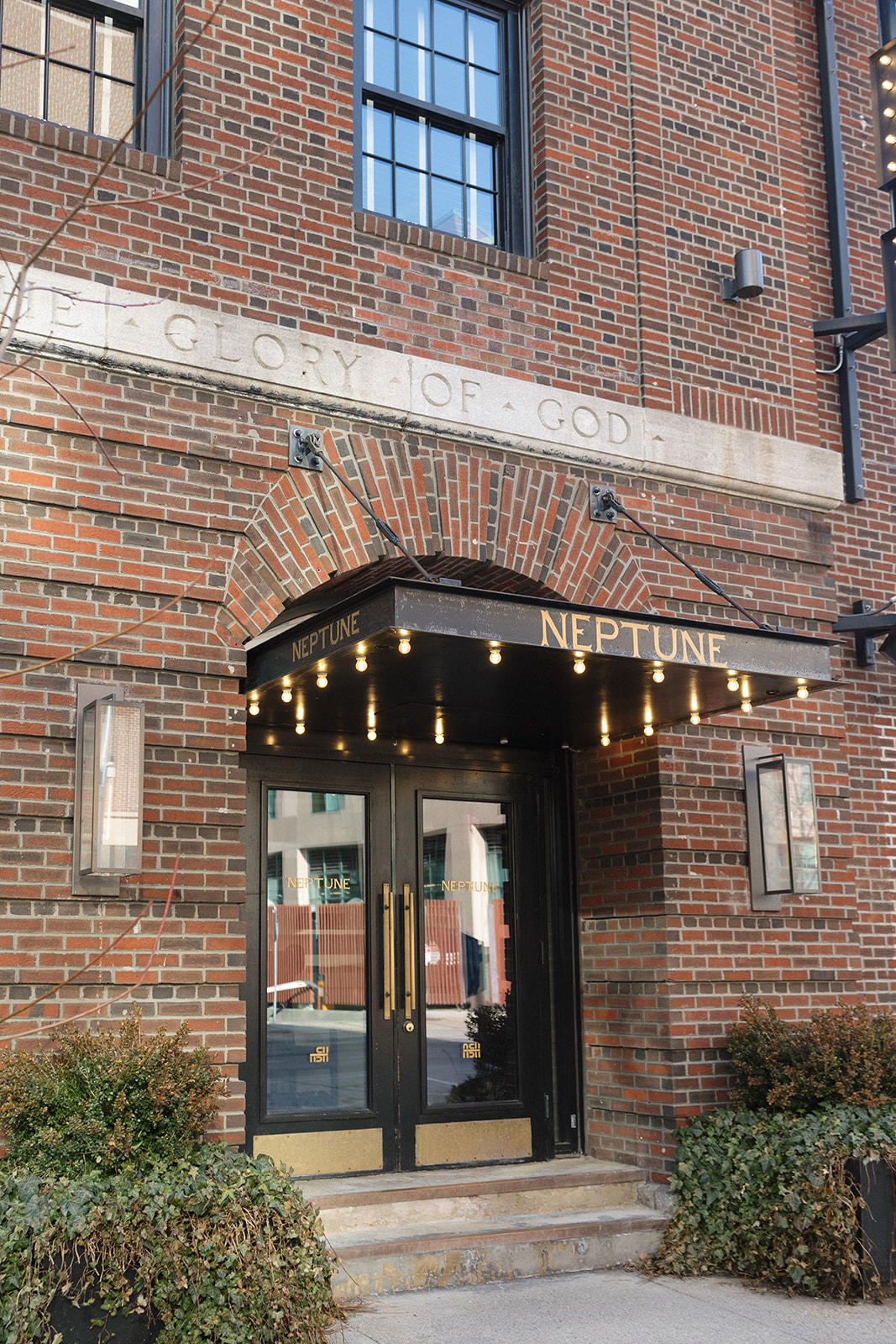 Neptune, an Ash Hotel