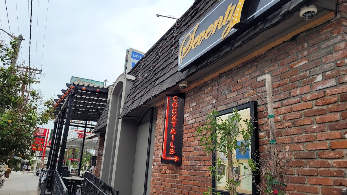 Rocco's Tavern Studio City