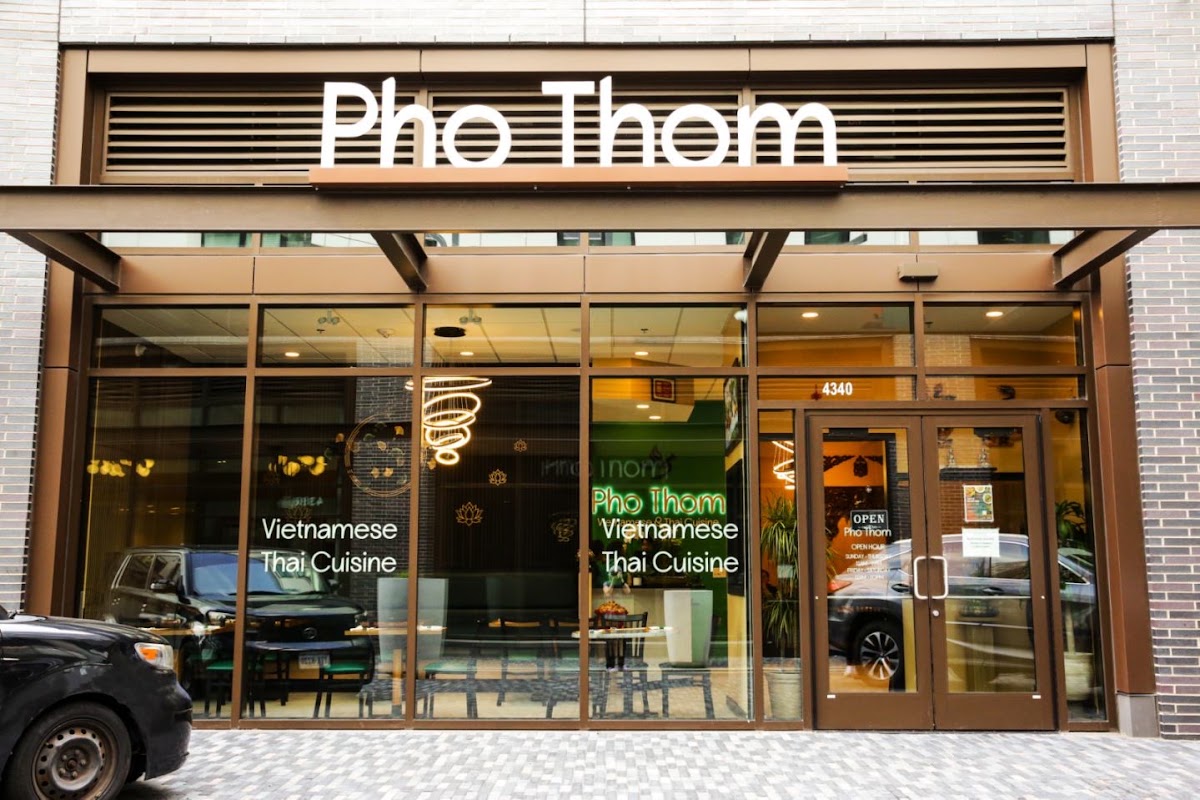 Pho Thom