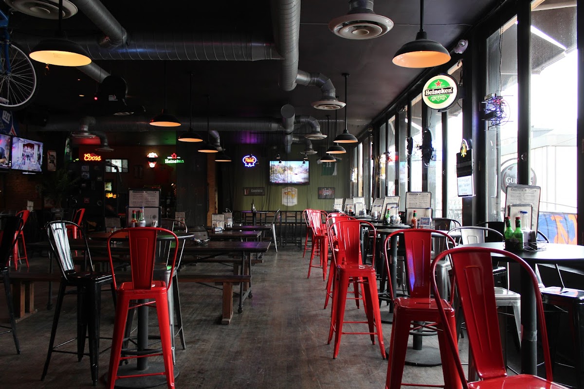 Break Bar And Billiards