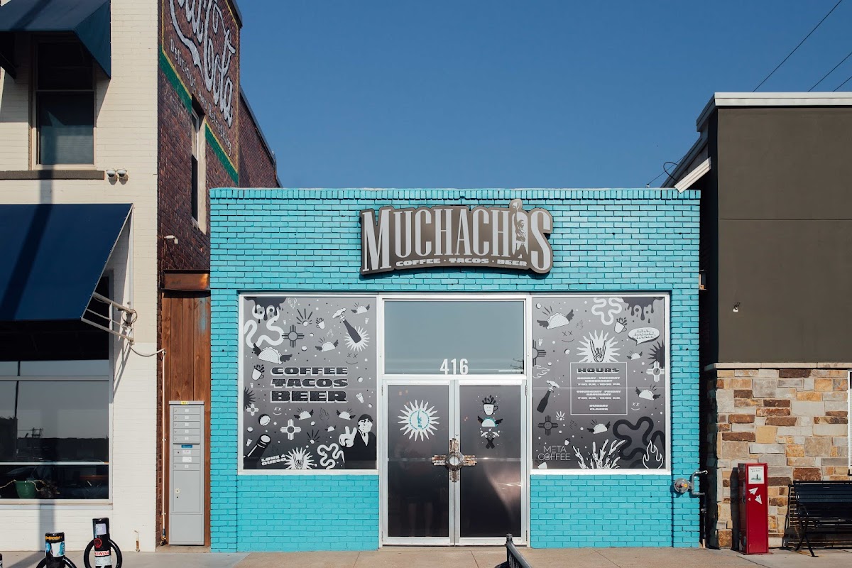 Muchachos Tacos & Food Truck