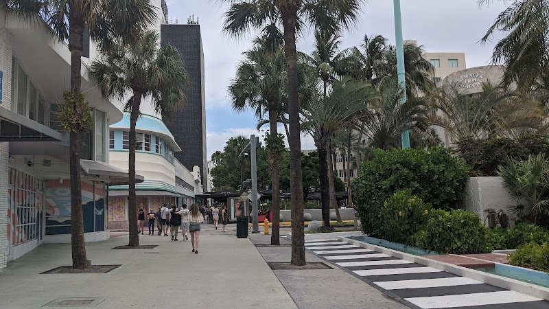 Lincoln Road Halloween Block Party