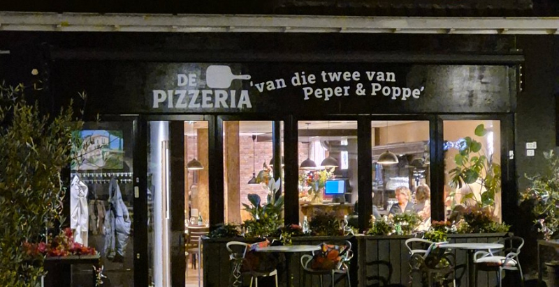 Foto van De Pizzeria ''van die twee van Peper en Poppe''