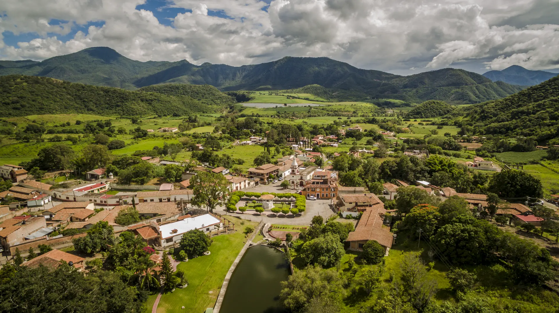 Pueblo la Yerbabuena 1