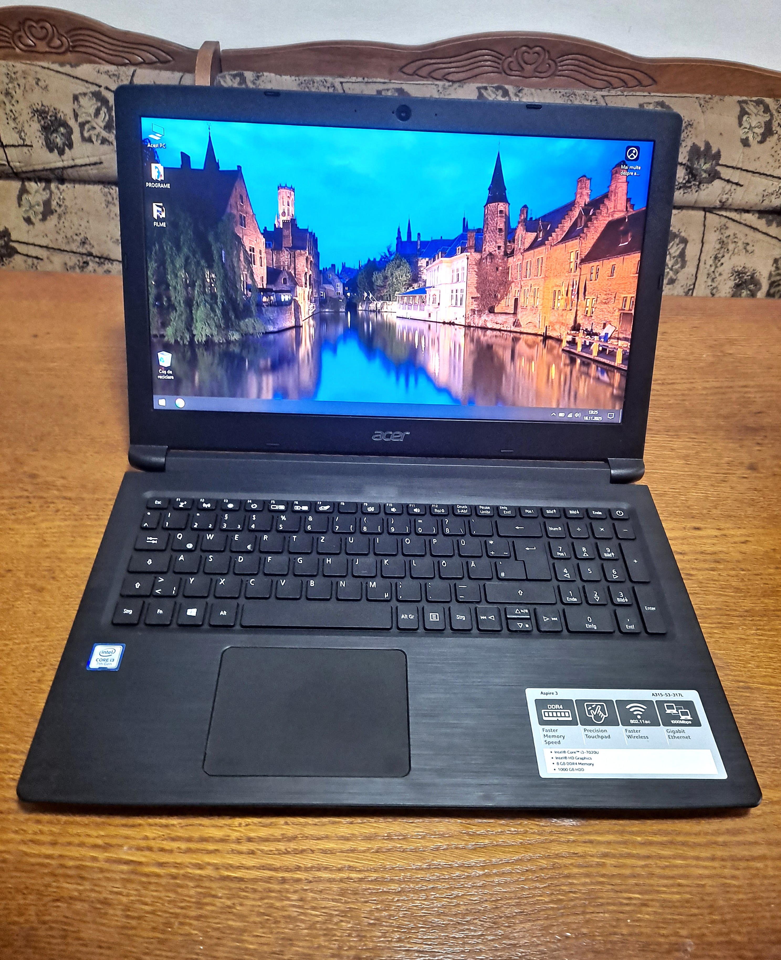 Imagine pentru Vand laptop ACER ASPIRE 3 - Intel Core i3-7020U - 8 GB RAM ( DDR4 ) - SSD Intel 180 GB