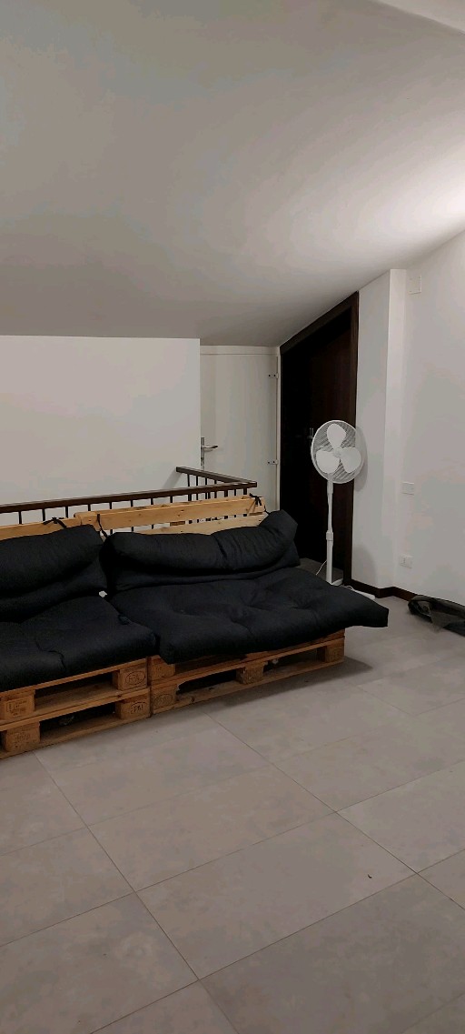 Si libera da subito un posto in doppia in pieno Portello a 320/mese. La camera è condivisa con un altro ragazzo Padova foto 5