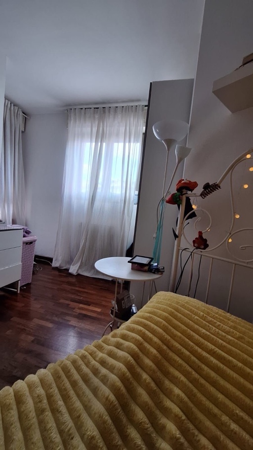 Room in an all girls apartment in piazzale nigra,milano Milano foto 4