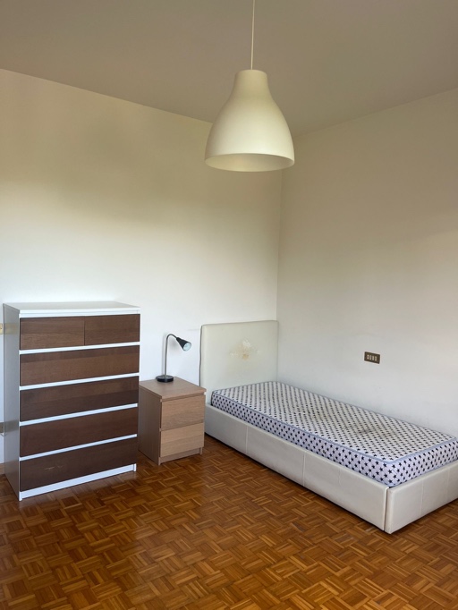 stanza singola 1 giugno Padova foto 2