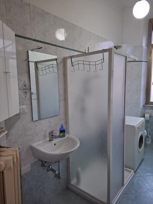 Stanza singola/doppia per studenti o lavoratori Roma foto 4