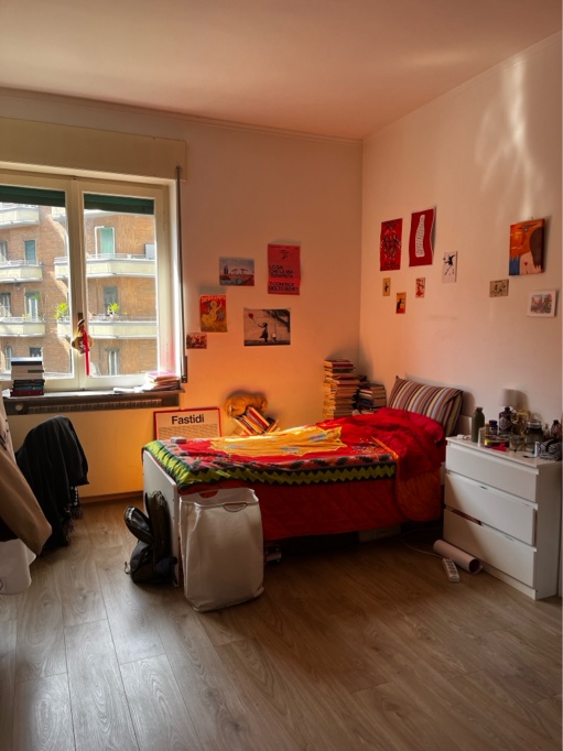 posto letto in stanza doppia per ragazza a Milano