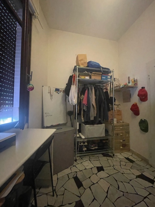 SINGOLA A PADOVA LIBERA DAL PRIMO MAGGIO Padova foto 2