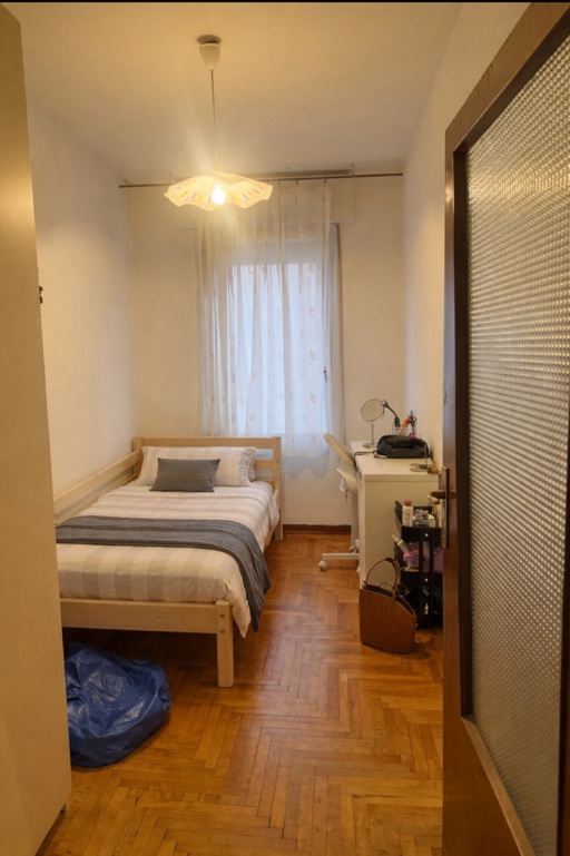 Stanza singola per studentessa a Padova
