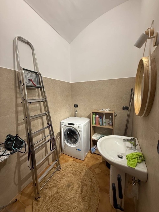 A single spacious room for 3.5 months in Turin Torino foto 5