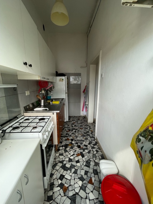 SINGOLA A PADOVA LIBERA DAL PRIMO MAGGIO Padova foto 5