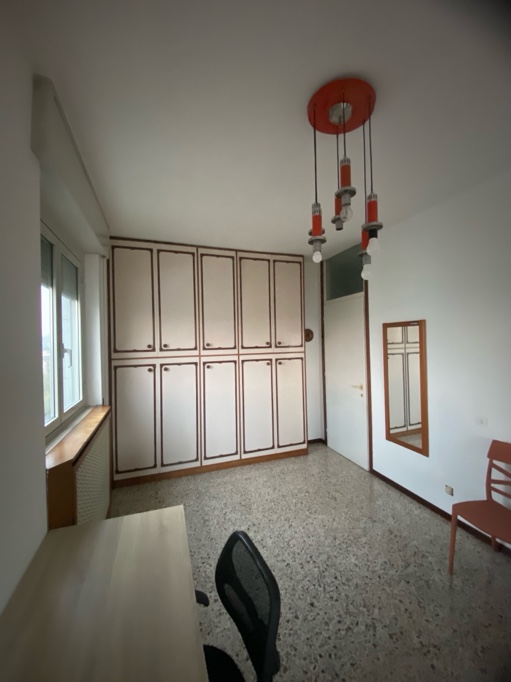 camera singola 5 min a piedi da metro rossa Bisceglie Viterbo foto 3