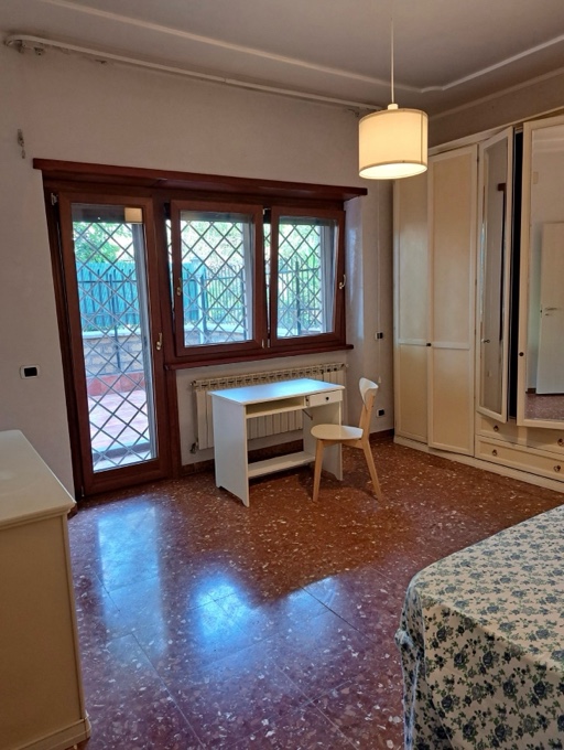 Affitto due stanze luminose vicino Furio Camillo - ideale per studenti o lavoratori a Roma