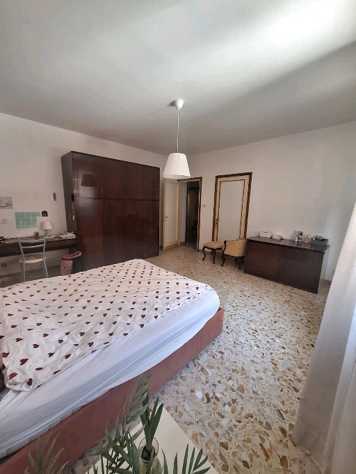 Cerchiamo coinquiline per due stanze singole  Padova foto 2