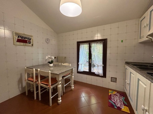 Appartamento in affitto in centro storico a Padova———Apartment for rent in Padua's historic center Padova foto 3