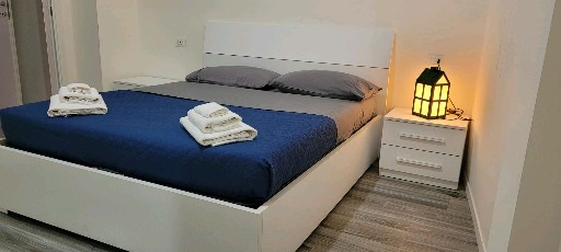 affittasi stanza via della Battaglia  a Bologna