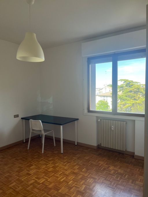 stanza singola 1 giugno Padova foto 3