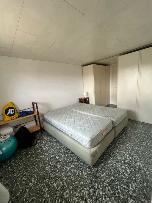 Stanza in affitto a Venezia Castello — Room for rent in Venice Castello a Venezia