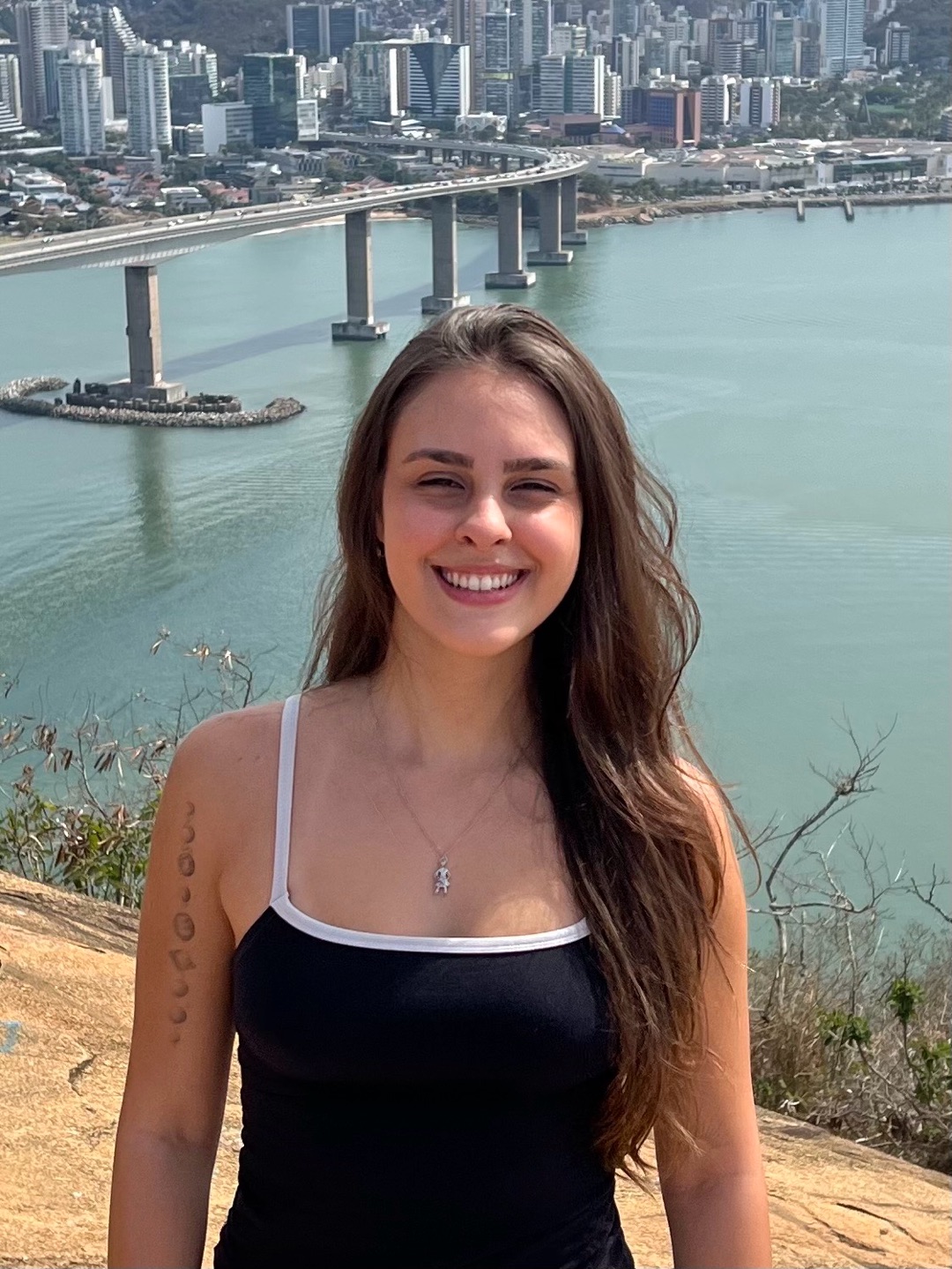 Stella Souza Silva