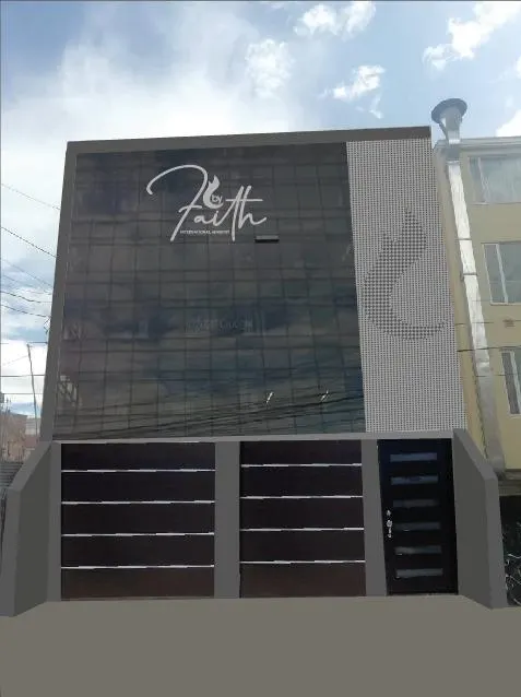 Fachada del edificio de 4 pisos en Las Orquídeas, Bogotá