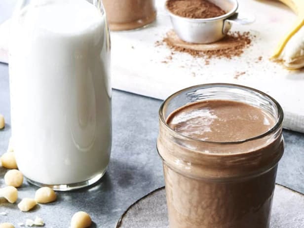 Macadamia Hot Milk Chocolate