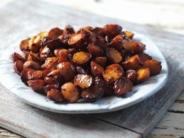 Spiced Macadamia Nuts
