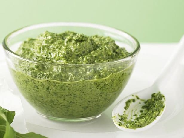 Rocket and Macadamia Pesto