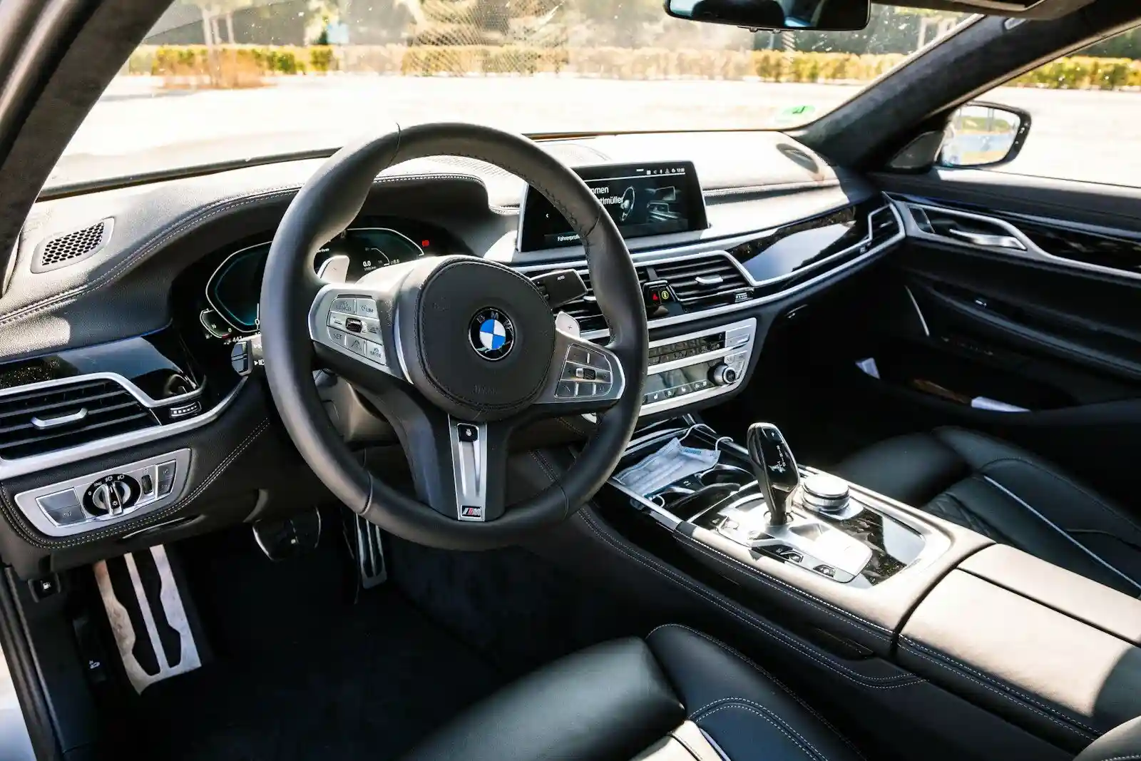 Luxury Car Cleaning in Ghatkopar East