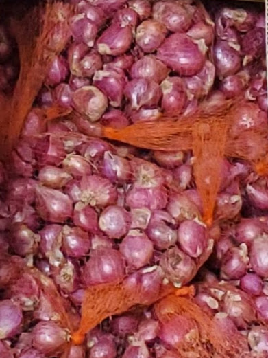 Small onion 