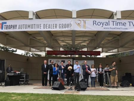 royal-time-tv_event_warner-park-1788996065310