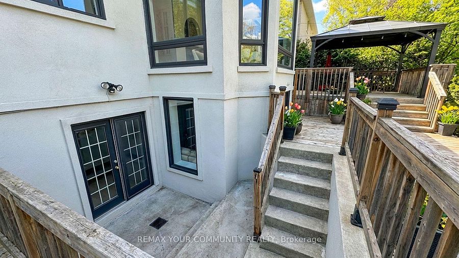 187 Patricia Ave, Toronto, photo 28 of 34