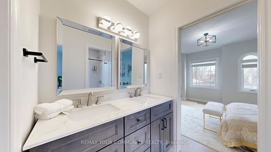 187 Patricia Ave, Toronto, photo 20 of 34