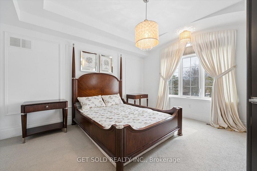 8 Thornhill Ave, Vaughan, photo 19 of 31